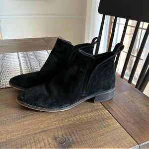 Dolce Vita Black Women Booties